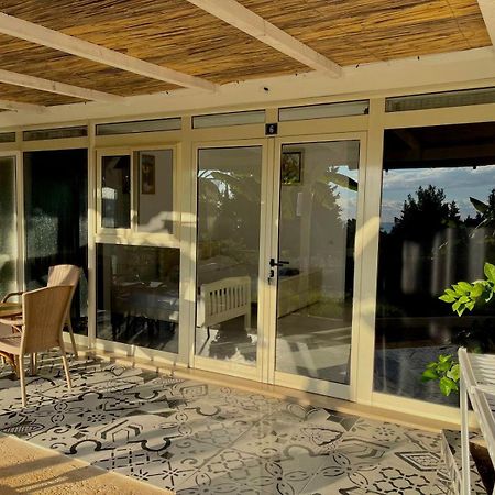 Essos Villas เดอร์มี ภายนอก รูปภาพ