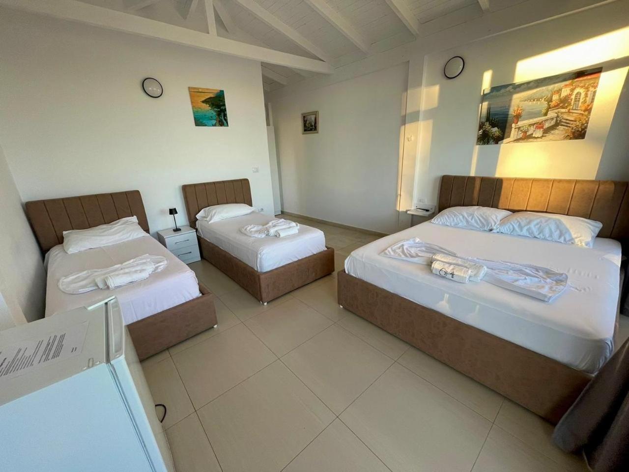 Essos Villas เดอร์มี ภายนอก รูปภาพ